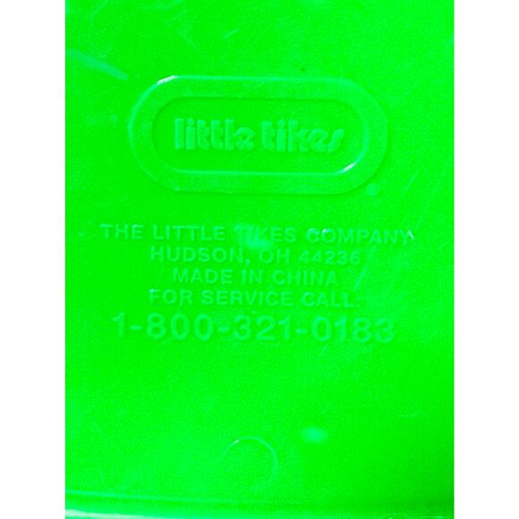 Vtg Little Tikes Hammer Straight Edge Hand Saw Wrench pliers Pretend Tool box - Picture 11 of 11